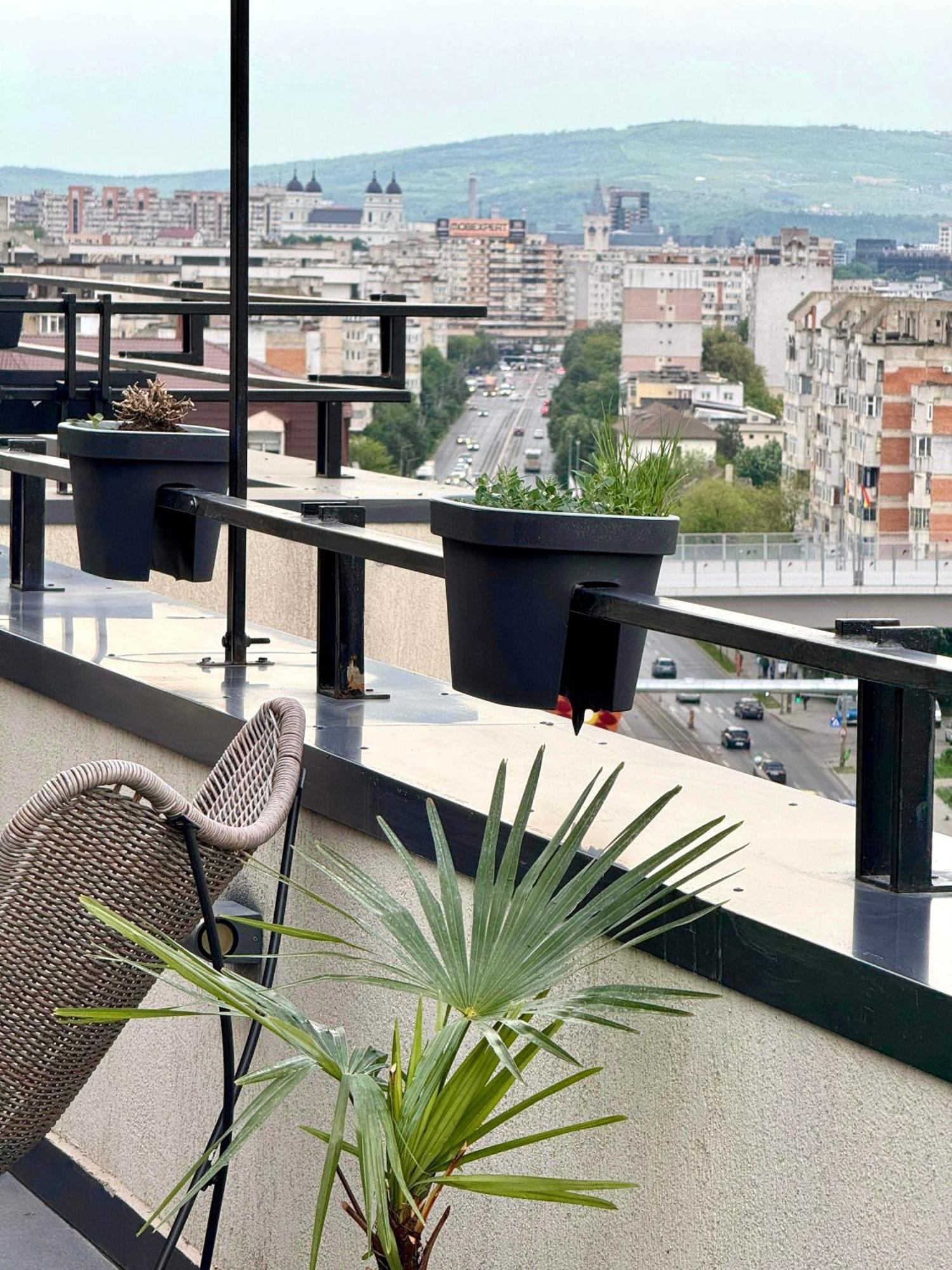 Penthouse Exclusive View , Iasi Apartment ภายนอก รูปภาพ