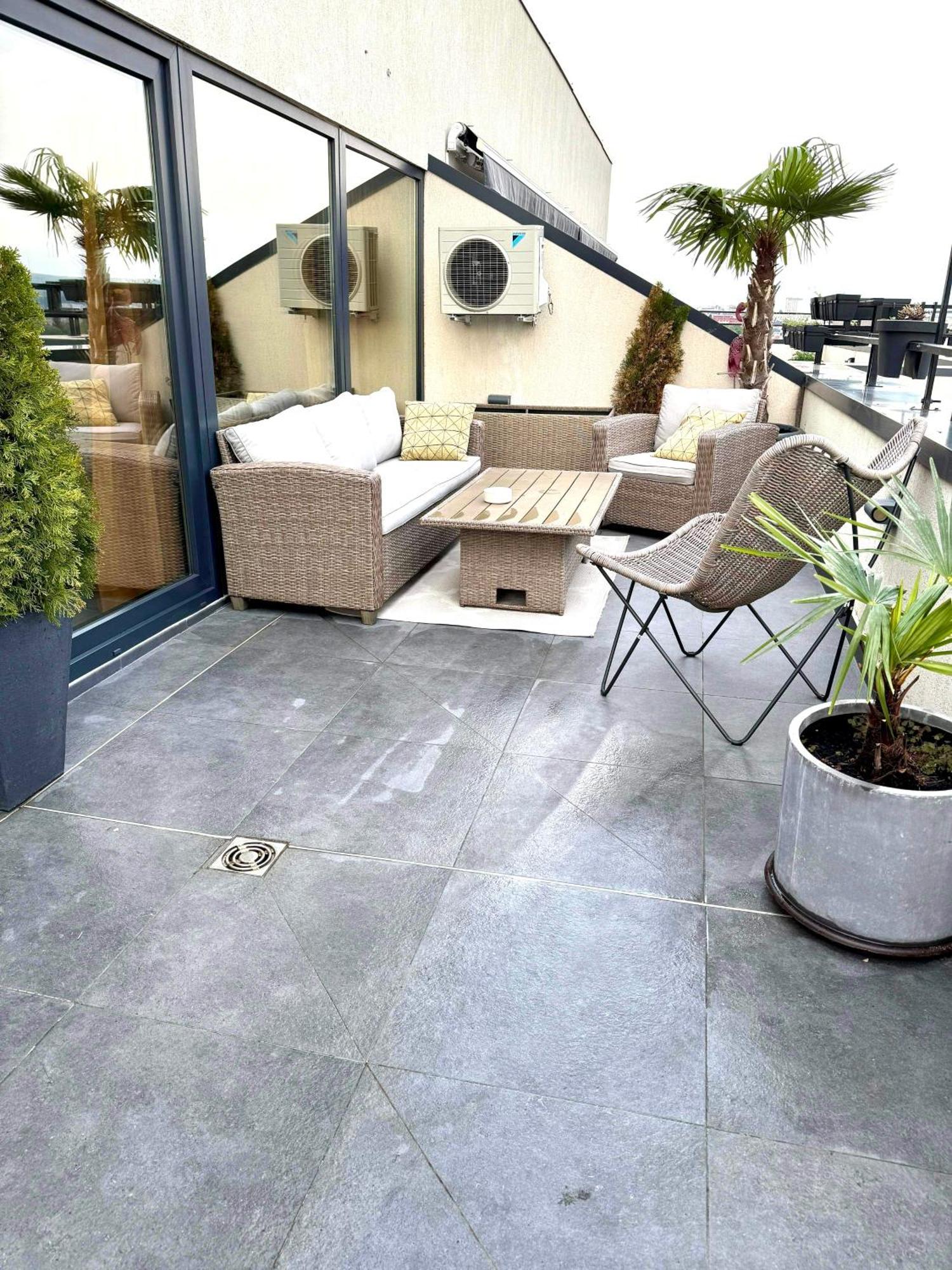 Penthouse Exclusive View , Iasi Apartment ภายนอก รูปภาพ