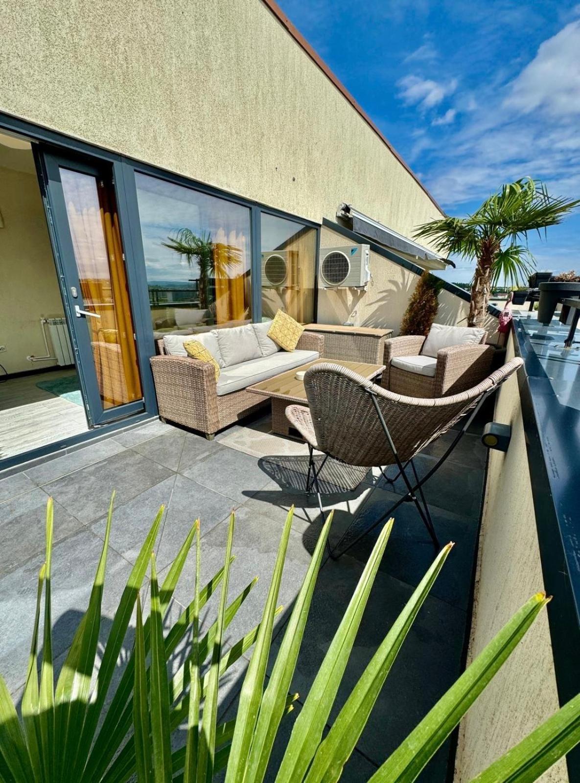 Penthouse Exclusive View , Iasi Apartment ภายนอก รูปภาพ