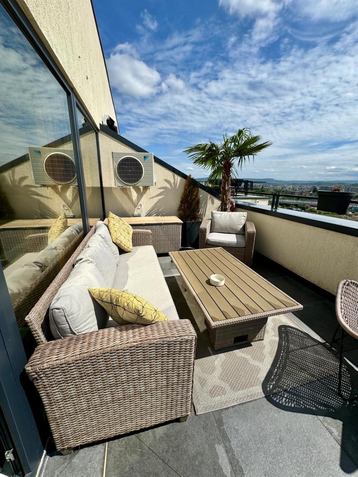 Penthouse Exclusive View , Iasi Apartment ภายนอก รูปภาพ